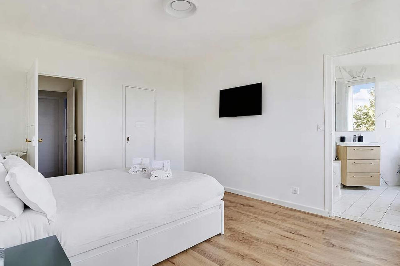 卧室
